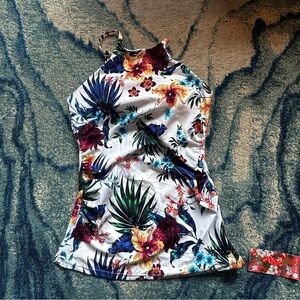 HAPARI Muse High-Neck Strappy Tankini